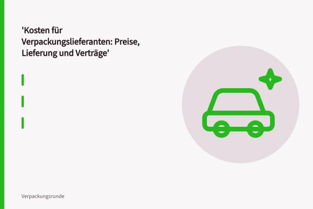 Gestapelte Wellpappe und gefalzte Versandkartons in einer Verpackungsproduktion. Kosten für Verpackungslieferanten: Preise, Lieferung und Verträge